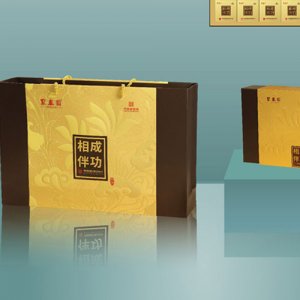 聚春園相伴成功月餅禮盒裝