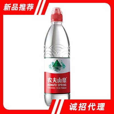 農夫山泉天然的弱堿性水750ml