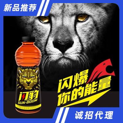 閃豹?；撬峒訌娦途S生素果味飲料（瓶裝）