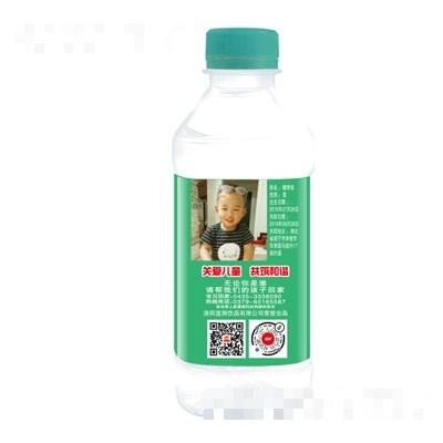 藍翔寶貝回家無汽蘇打果味飲料（魏李航）