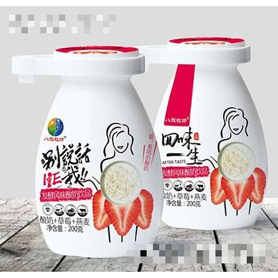 八旗牧場發酵風味酸奶200g酸奶+草莓+燕麥