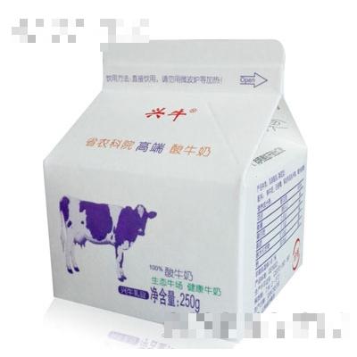 興牛高端酸牛奶（盒裝）
