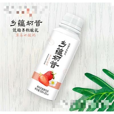 鄉(xiāng)蘊奶昔草莓+酸奶果粒乳酸菌飲品320ml