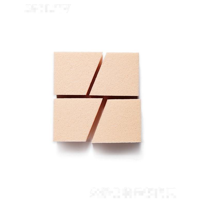 伊蒂之屋夢幻美妝工具楔形粉撲 1個