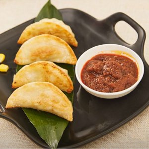 安井蒸煎餃
